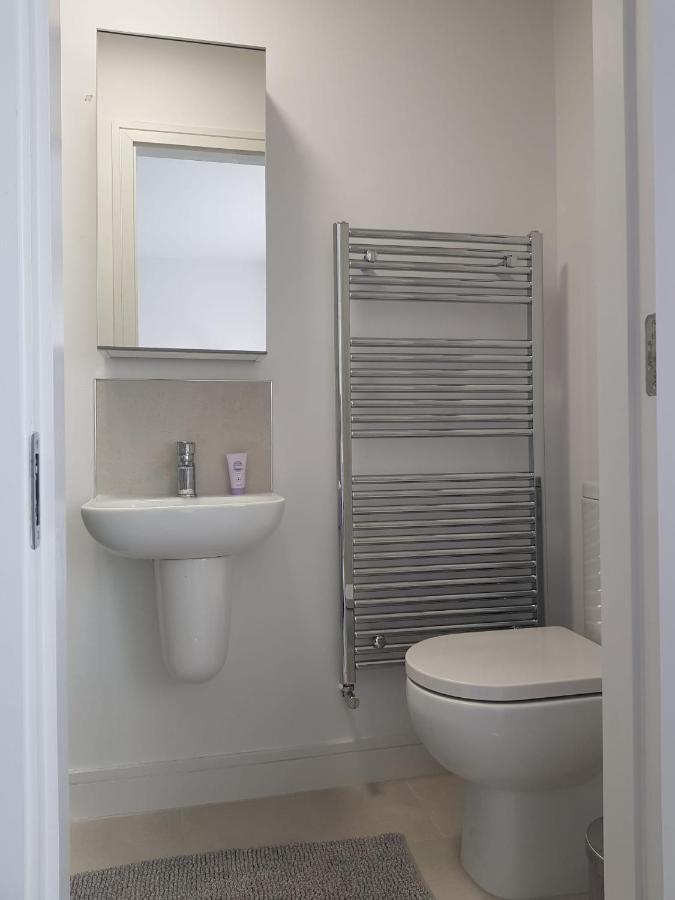 Barnoaks House - Private Room Ensuite Bathroom Homestay Dublin Ngoại thất bức ảnh