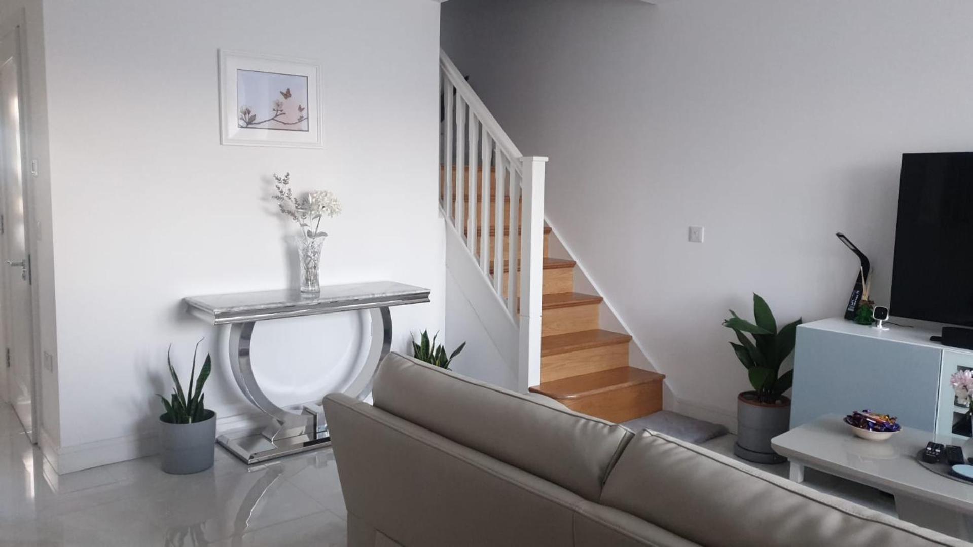 Barnoaks House - Private Room Ensuite Bathroom Homestay Dublin Ngoại thất bức ảnh