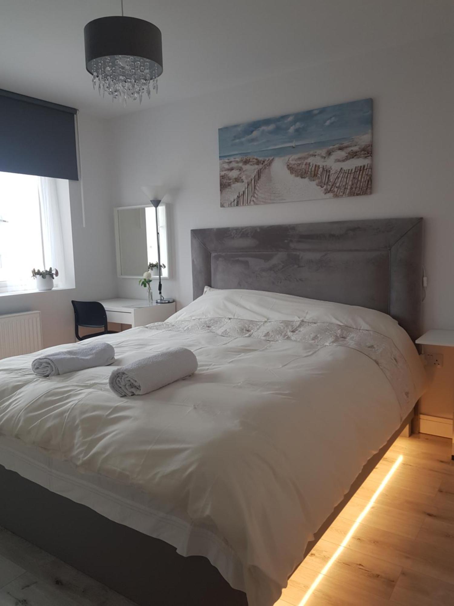 Barnoaks House - Private Room Ensuite Bathroom Homestay Dublin Ngoại thất bức ảnh