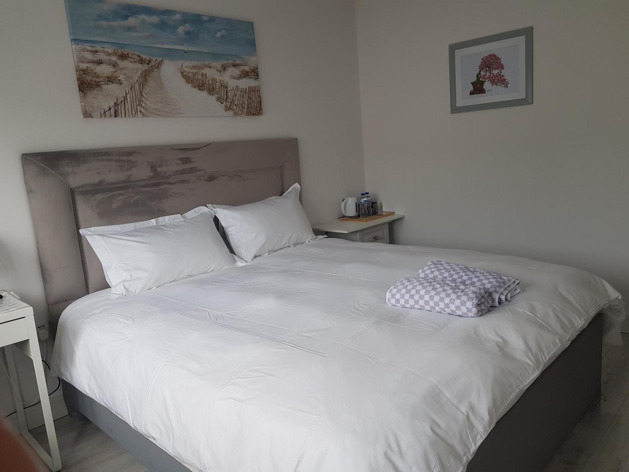 Barnoaks House - Private Room Ensuite Bathroom Homestay Dublin Ngoại thất bức ảnh